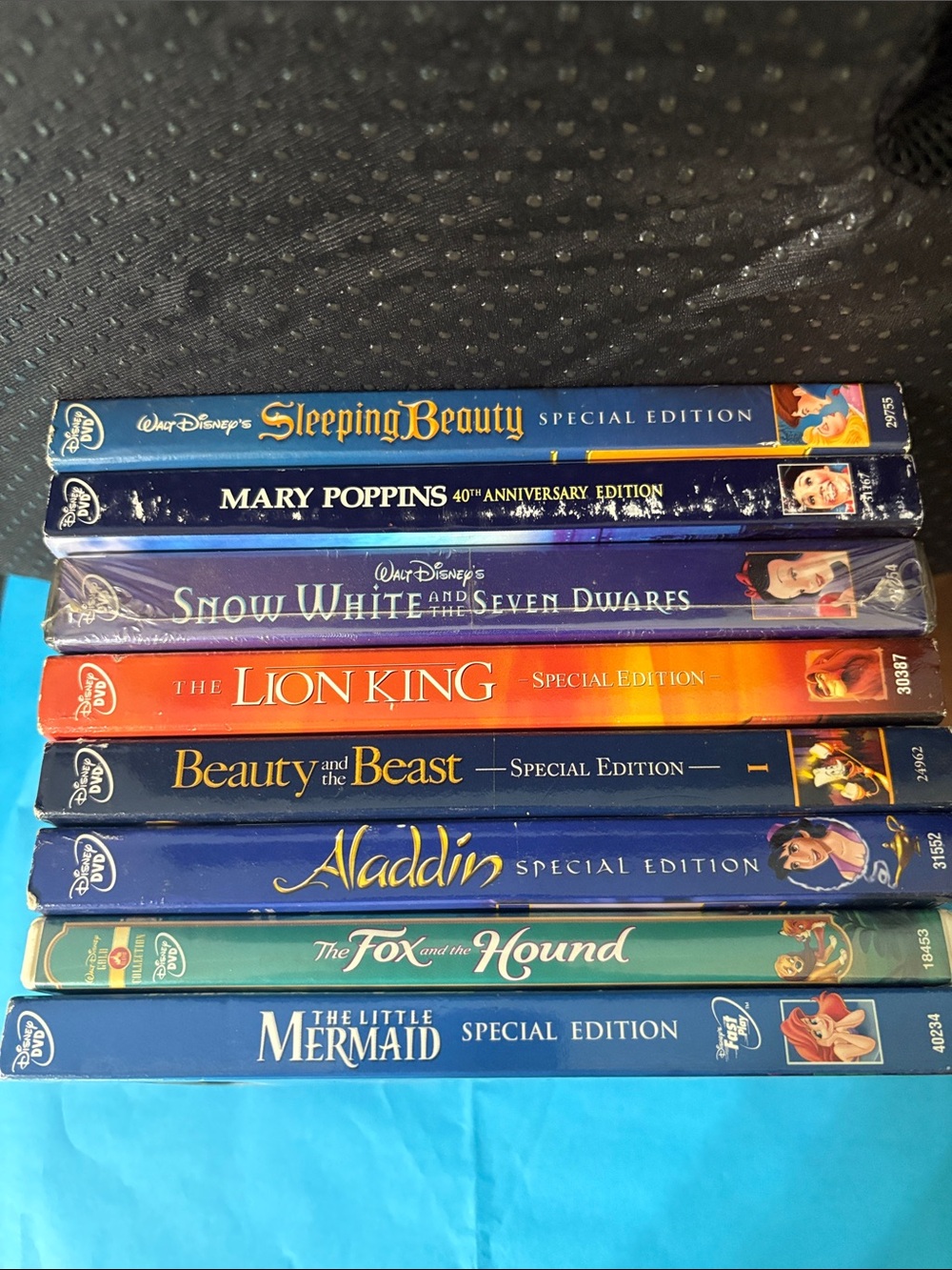 Walt Disney Classic Animated Movie DVD Collection - Blue & Mixed Spines
